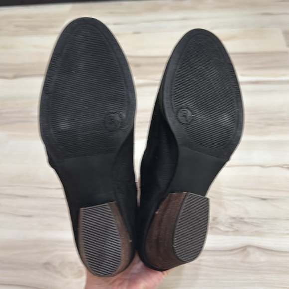 Bella Vita Carlene Chunky Heel Mules - Picture 6 of 8